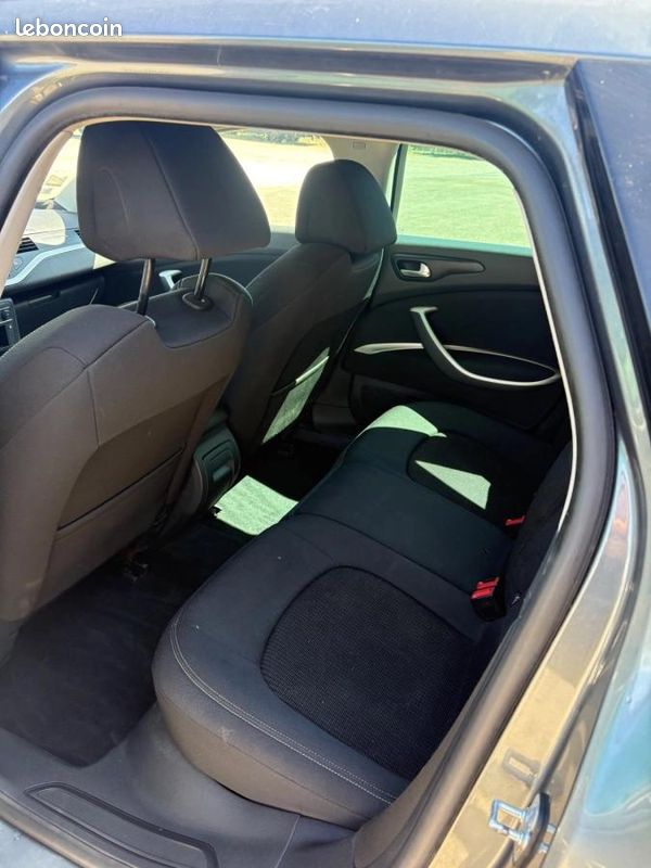 Citroen C5 1.6 HDI TOURER 110 CV CONFORT (image 10)