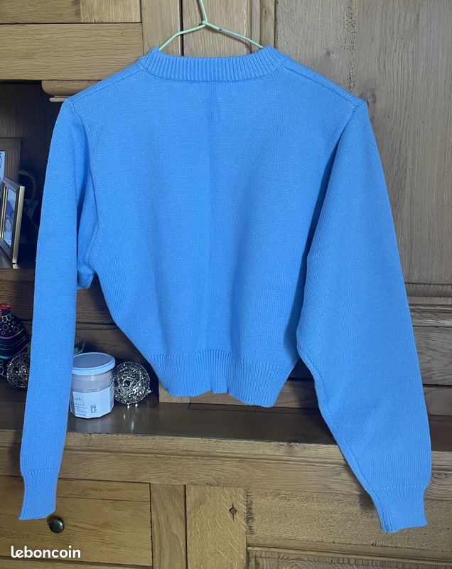 Pull crop top, bleu, Zara Vêtements