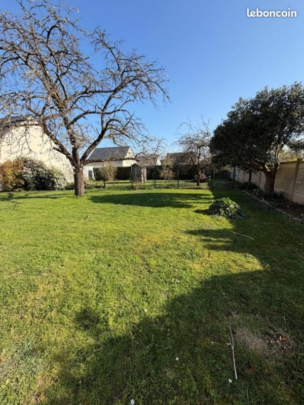Terrain 518 m² · à La Couture-Boussey · 69 900 €