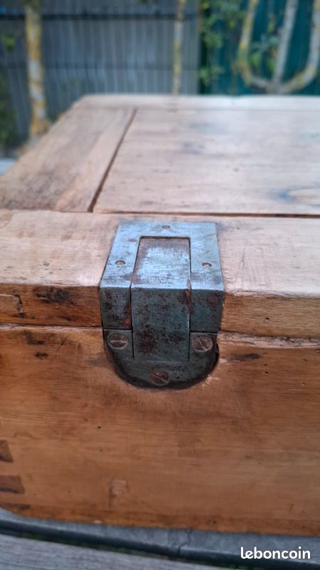 Rare caisse militaire allemande années 40/50 en bois massif et métal (image 16)