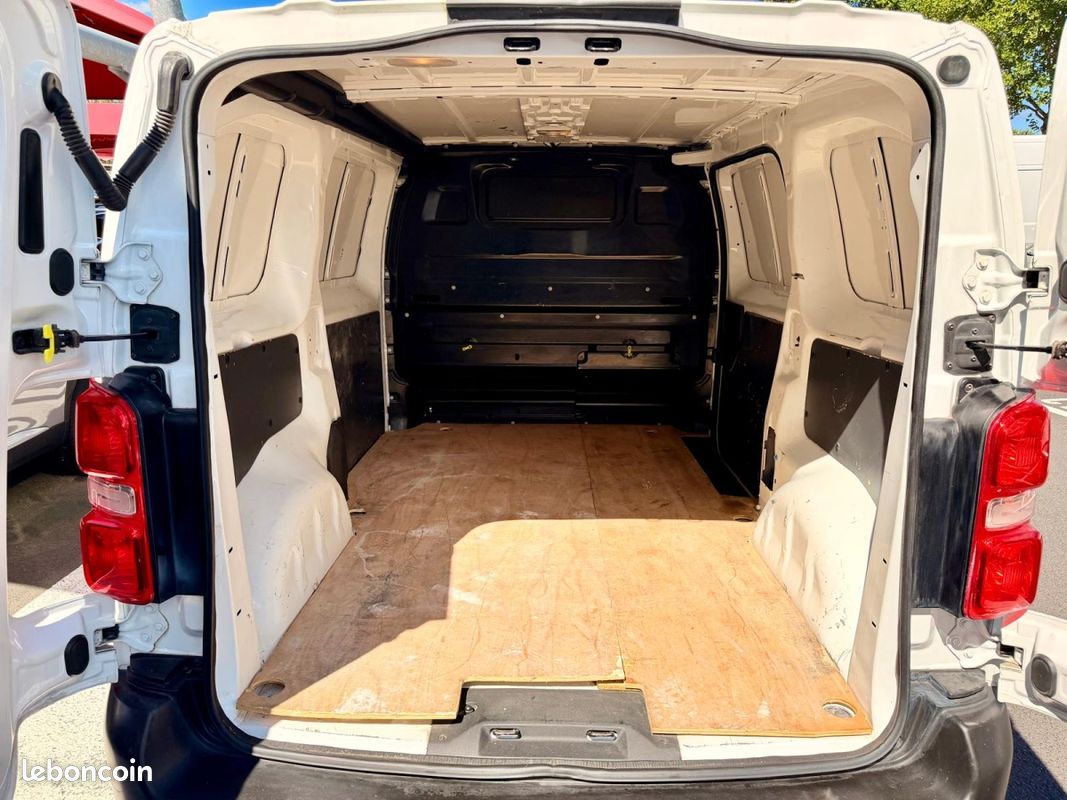 Opel Vivaro (3) 1.5 Diesel 120 ch L2 Pack Clim (image 22)