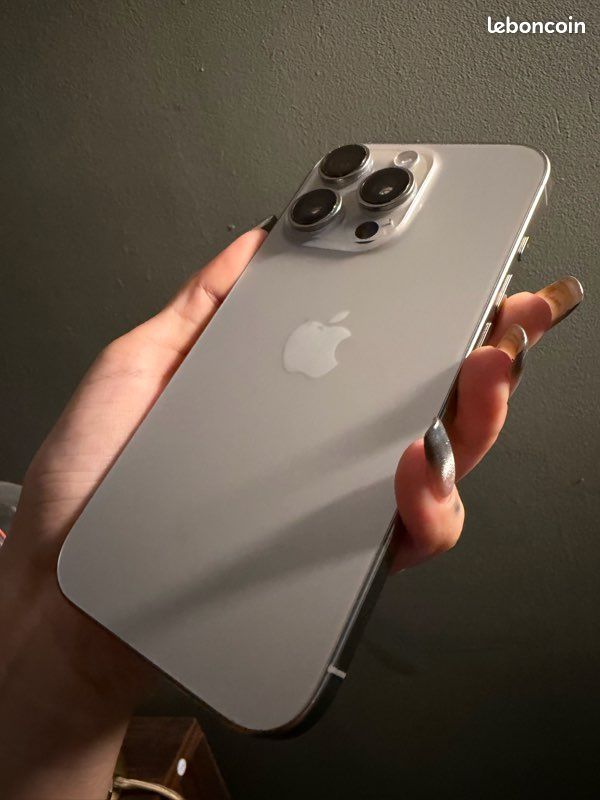 IPhone 16 pro (image 6)