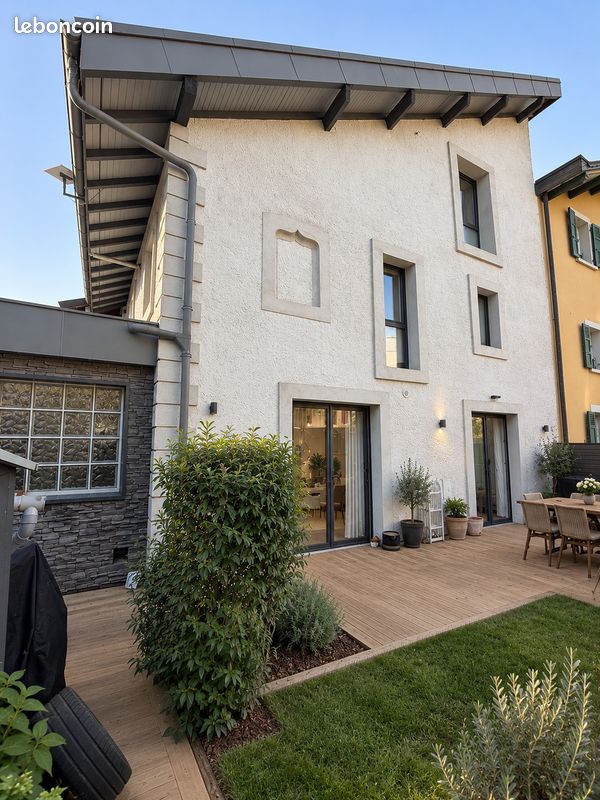 Maison 5 pièces 136 m² · à Douvaine · 136 m² · 480 000 €
