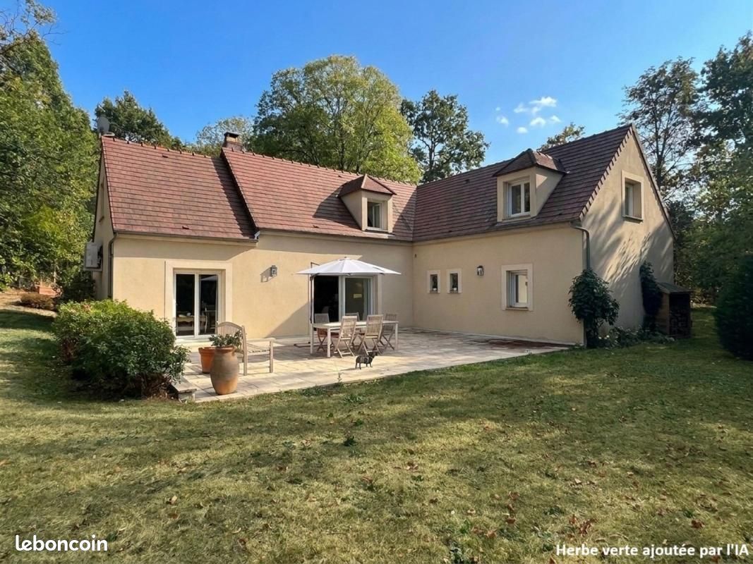 Maison 8 pièces 210 m² · à Vulaines-sur-Seine · 210 m² · 575 000 €