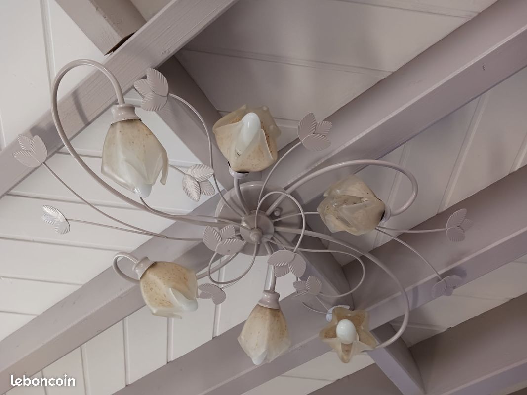 Lustre (image 3)