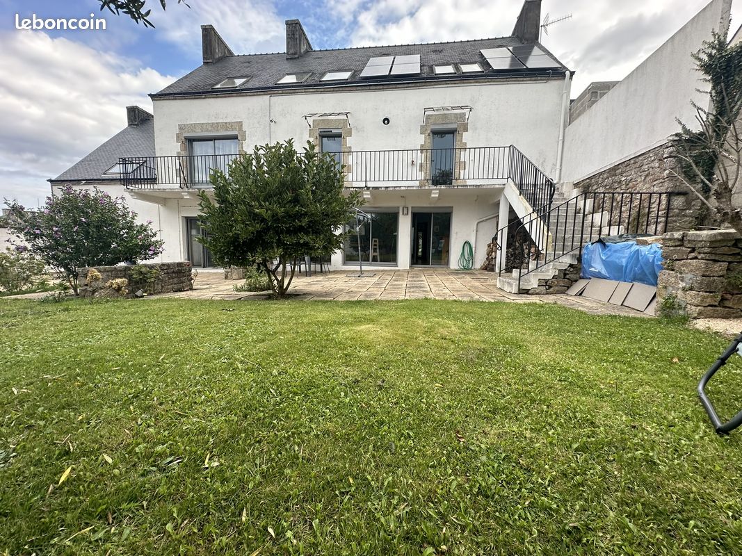 Maison 10 pièces 260 m² · à Baud · 260 m² · 399 640 €