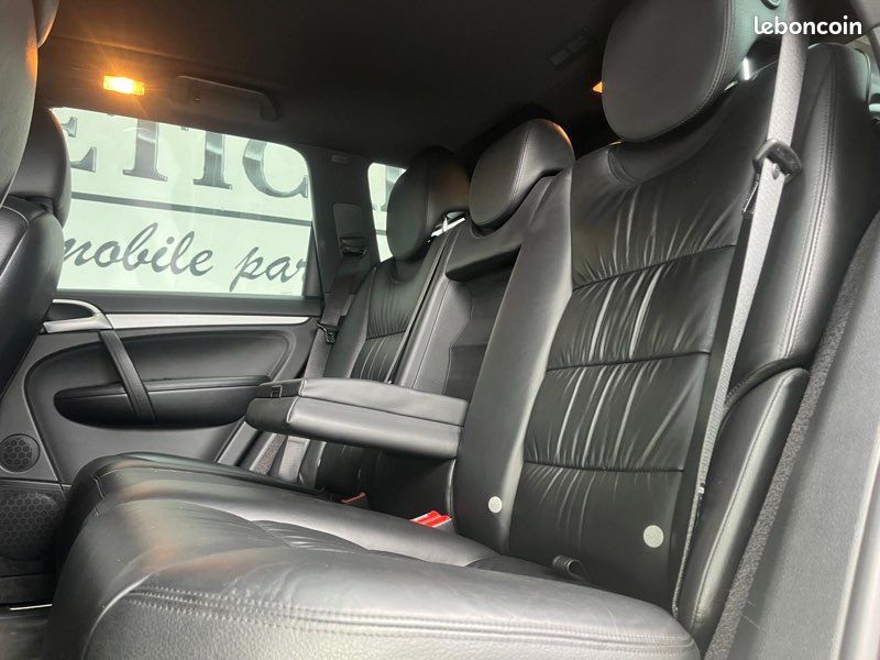 Porsche Cayenne S 4.8 V8 385 ch Tiptronic S – PASM – Toit ouvrant - attelage amovible – 135 000 km - Garantir (image 12)