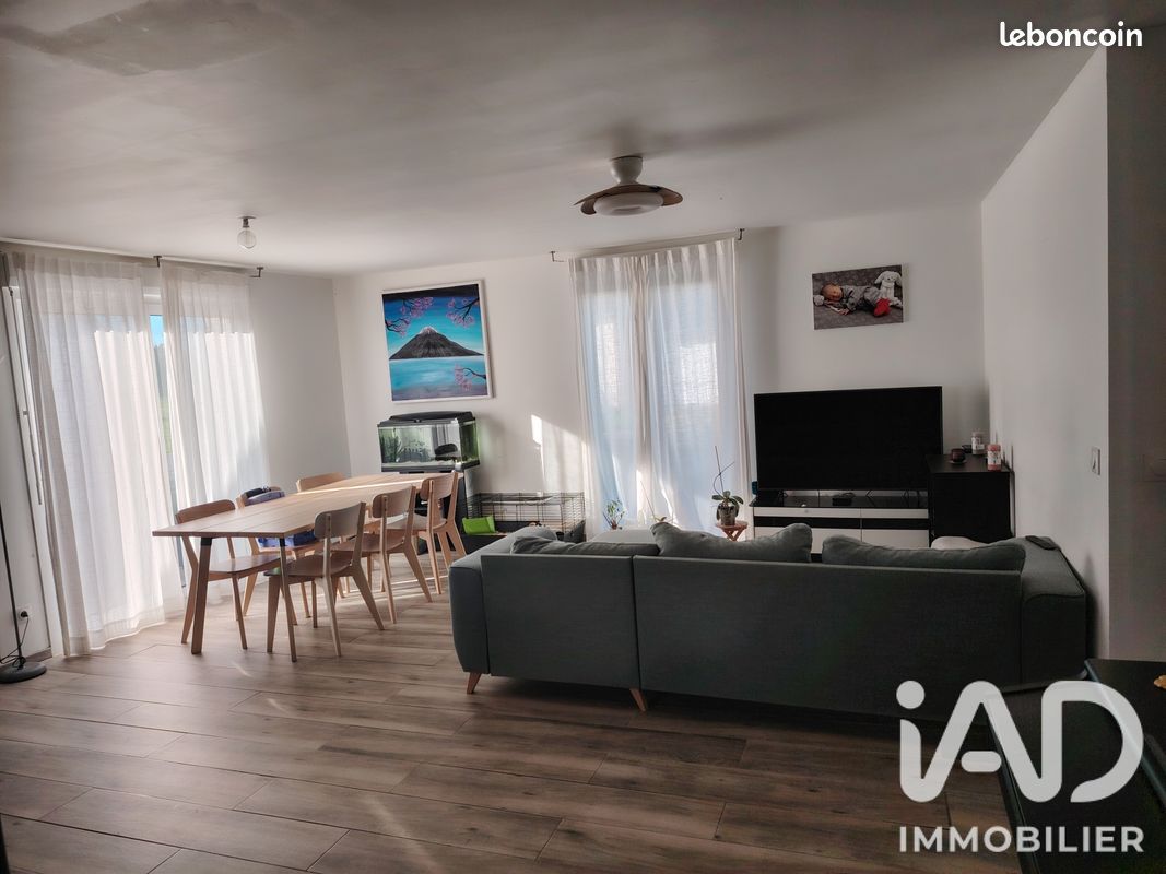 Maison 5 pièces 95 m² · à Saint-Jean-de-Daye · 95 m² · 210 000 €