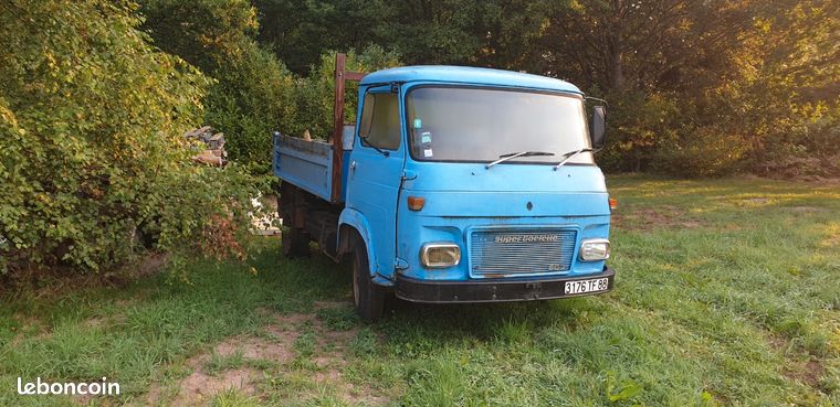 Camion Saviem SB2 Bleu Firetrucks 1/50 - Résine, édition Limitée