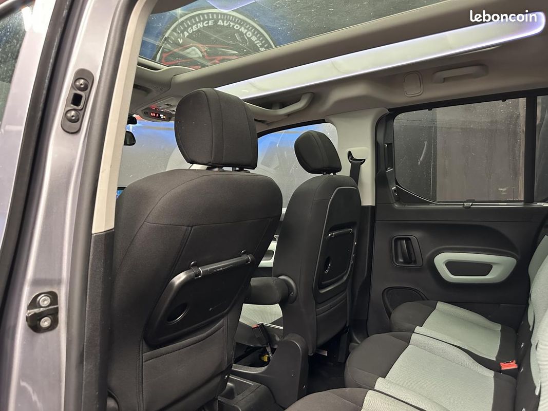 CITROEN BERLINGO III 1.5 BlueHDi 130 CH / COMBI M Shine PHASE 1 (image 19)