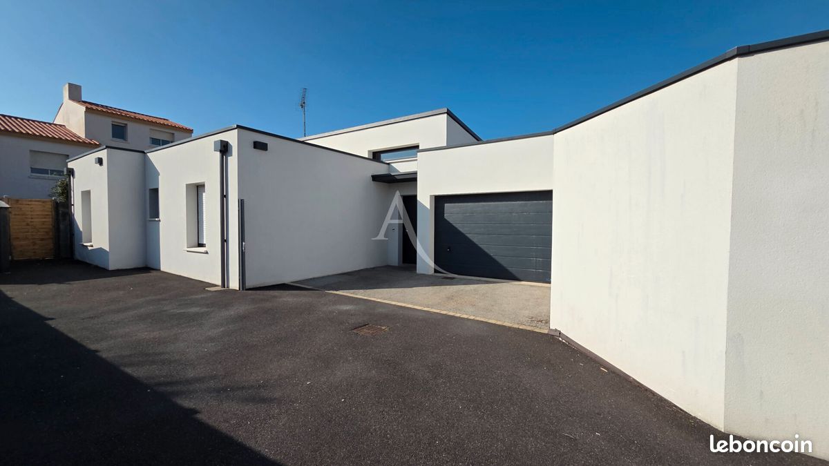 Maison 5 pièces 100 m² · à Saint-Gilles-Croix-de-Vie · 100 m² · 415 000 €