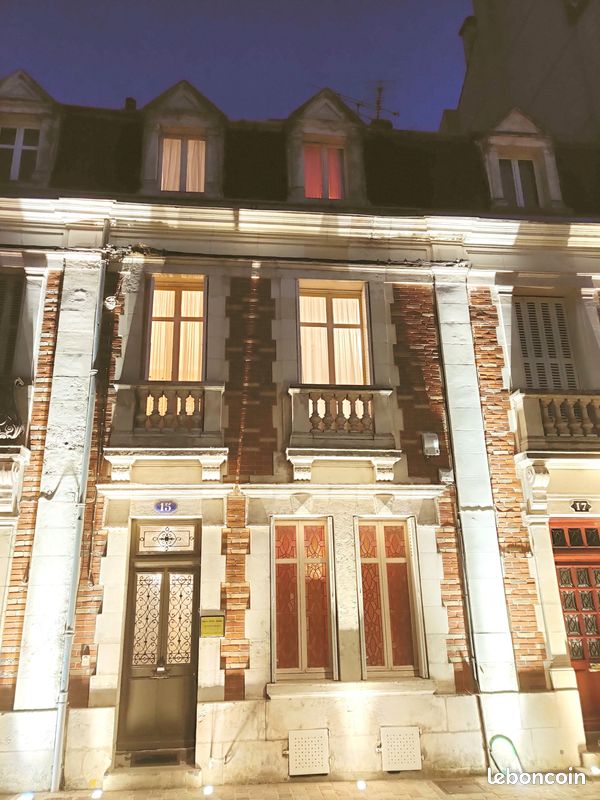 Maison 7 pièces 167 m² · à Châteauroux · 167,4 m² · 230 000 €