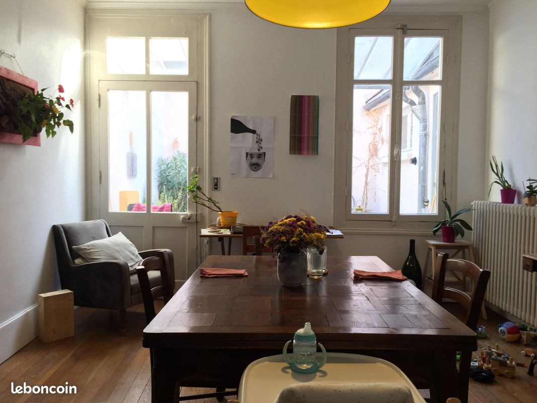Appartement 4 pièces 90 m² · à Beaune · 90 m² · 930 €/mois