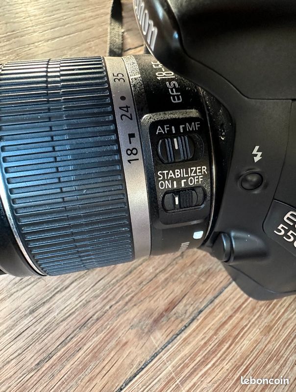 Canon EOS 550D + Obj. Canon EF-S IS 18 - 55 mm f/3.5 - 5.6 (image 6)