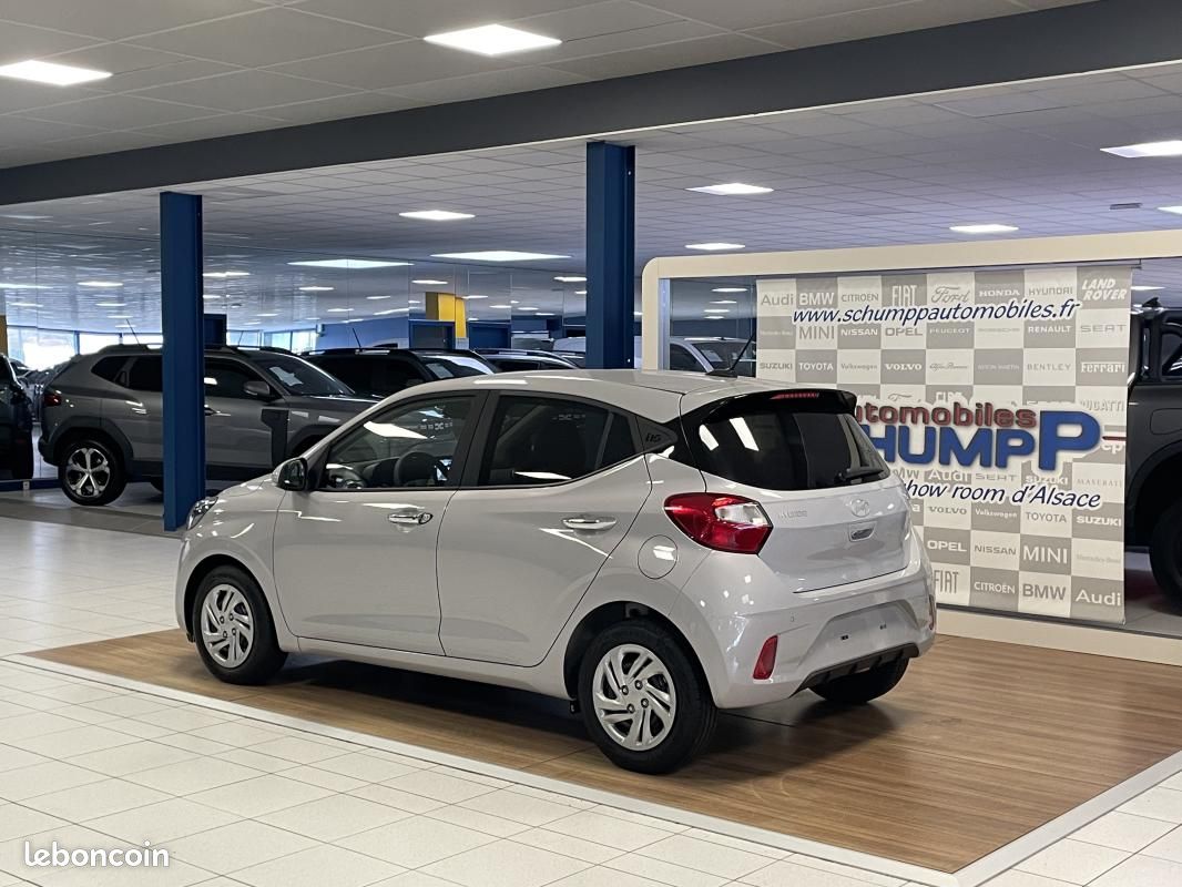 Hyundai i10 1.0 63 CREATIVE Boite Auto (image 3)