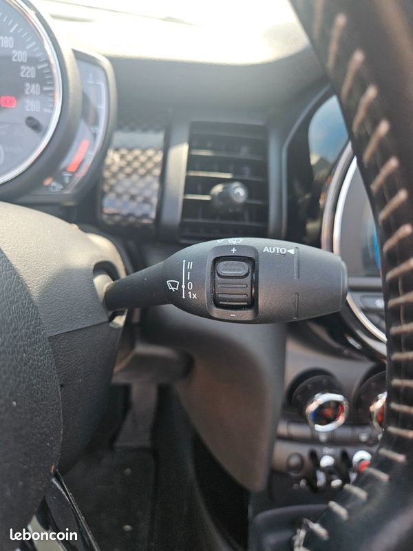 Mini cabrio 2.0 190 cooper s bva (image 18)