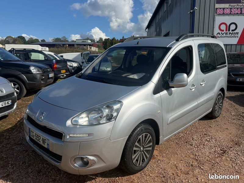 Peugeot partner ii teepee 1.6l hdi 92cv style 1 ère main (image 1)