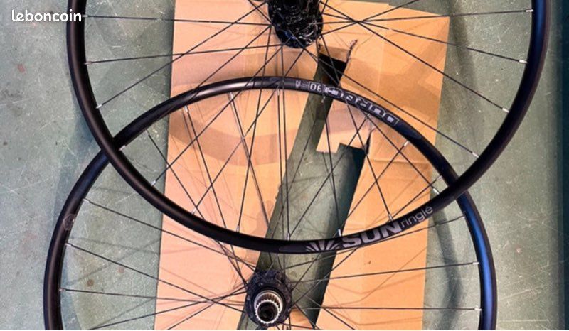 Paire de roues 29” Sun Ringlé Duroc 30 – Boost – Tubeless Ready (image 1)