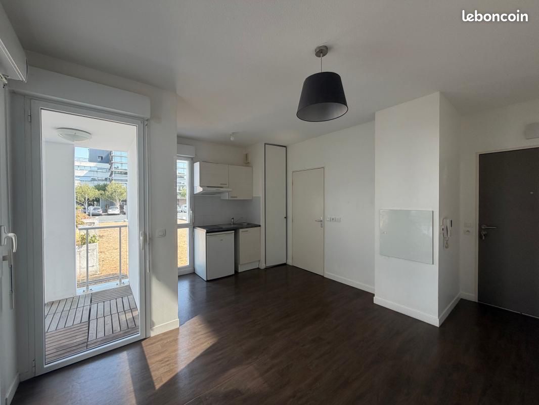 Appartement 1 pièce 21 m² · à La Rochelle · 21 m² · 469 €