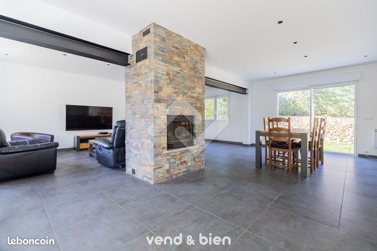 Maison 7 pièces 168 m² · à Germaine · 168 m² · 385 000 €