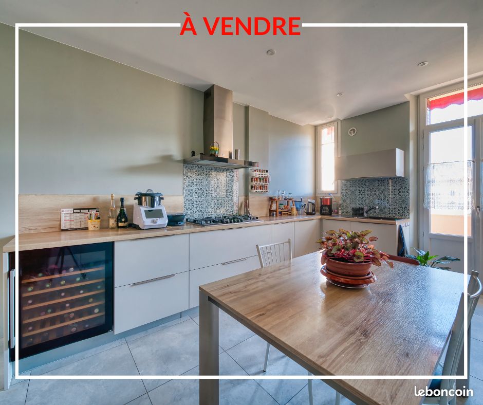 Appartement 5 pièces 153 m² · à Voiron · 153 m² · 395 000 €