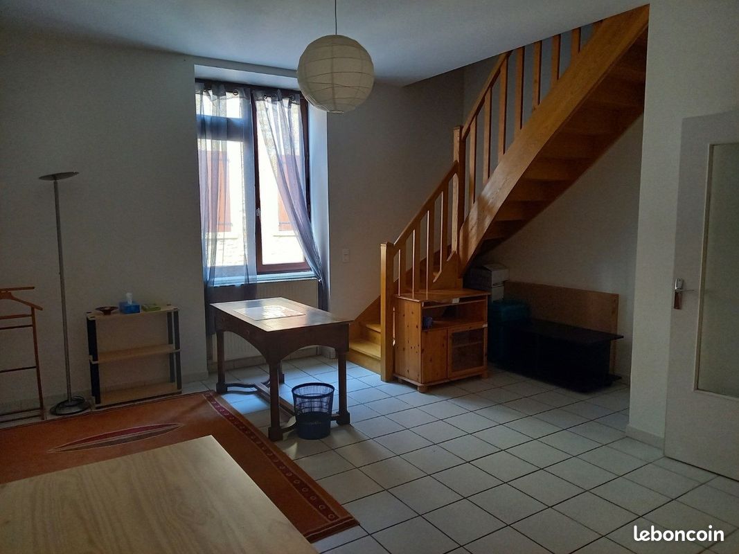 Appartement 3 pièces 50 m² · à Val d'Oingt · 50 m² · 620 €/mois