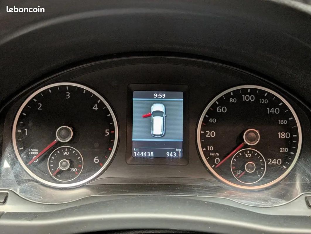 Volkswagen Tiguan 2.0 TDI 110 BLUEMOTION (image 19)