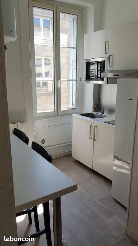Appartement 1 pièce 34 m² · à Saint-Étienne · 34 m² · 400 €
