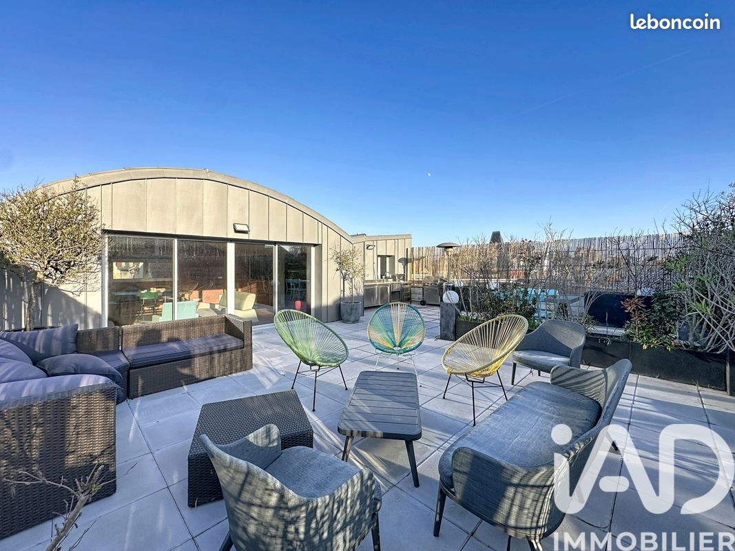 Immeuble 350 m² · à Colombes · 350 m² · 1 660 000 €