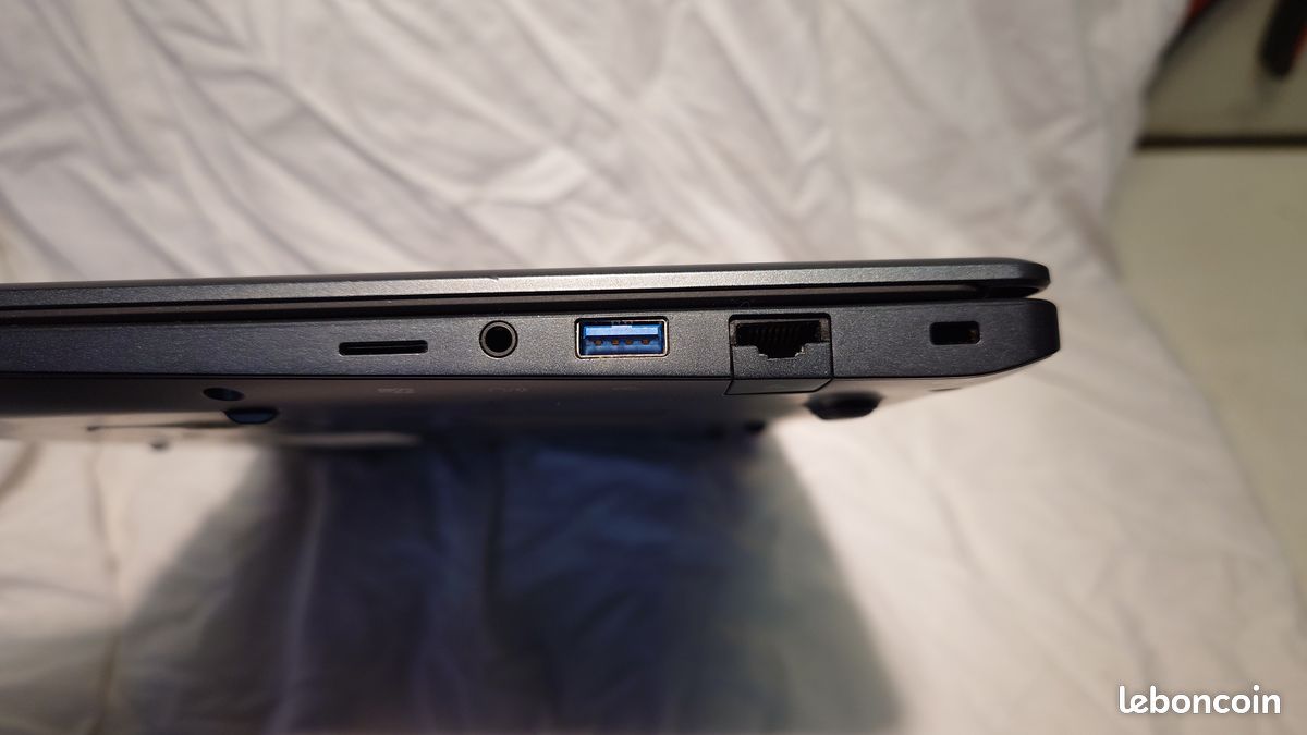 Unité ou Lot PC portable notebook Toshiba C40 14" I3 2,1ghz Gen10 8go 256 SSD (image 3)