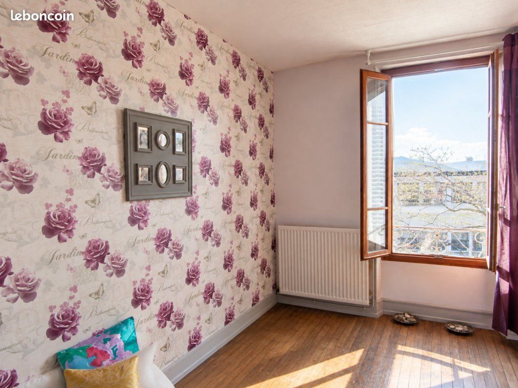Appartement 2 pièces 48 m² · à Chambéry · 48 m² · 125 000 €