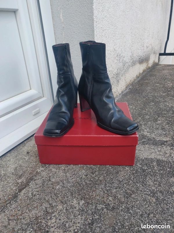 Bottes mi-longues à talons en cuir noir Olivier Strelli 40 – Très