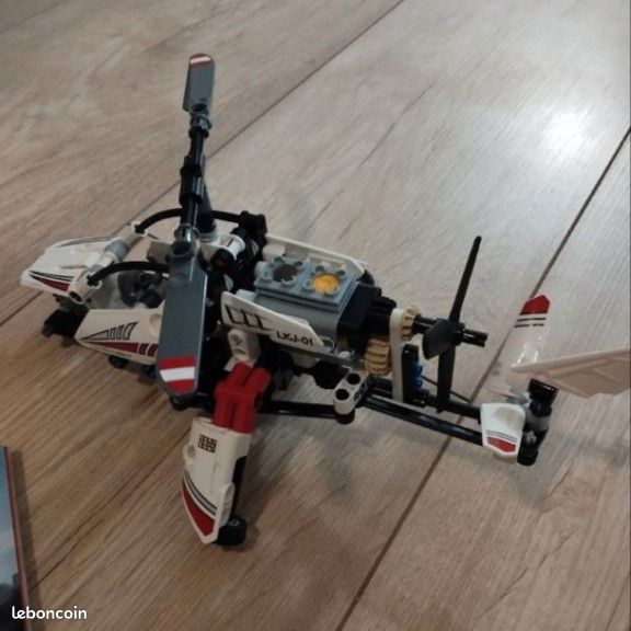 Lego helicoptère 42057 (image 2)