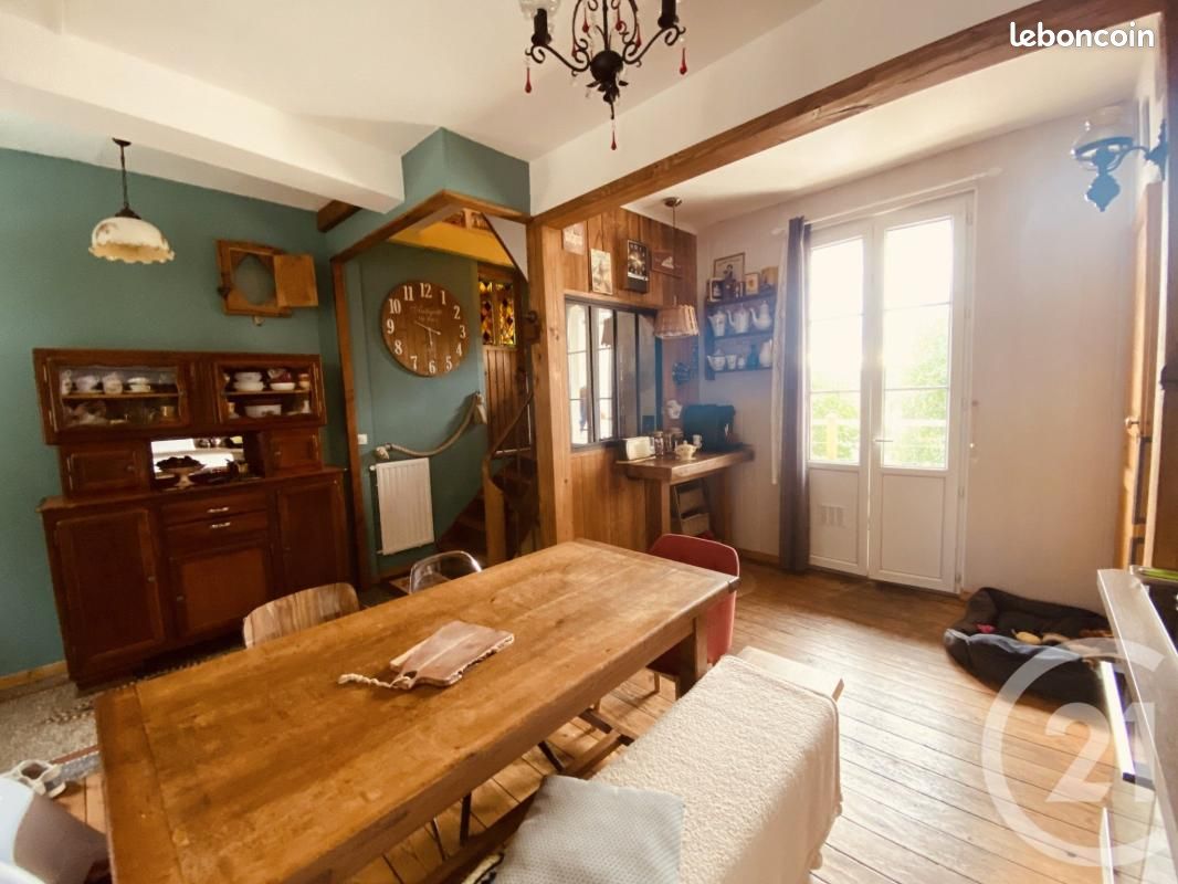 Maison 4 pièces 93 m² · à Lisieux · 93 m² · 212 500 €