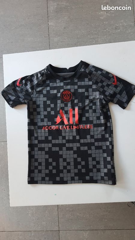 Maillot de foot (image 1)
