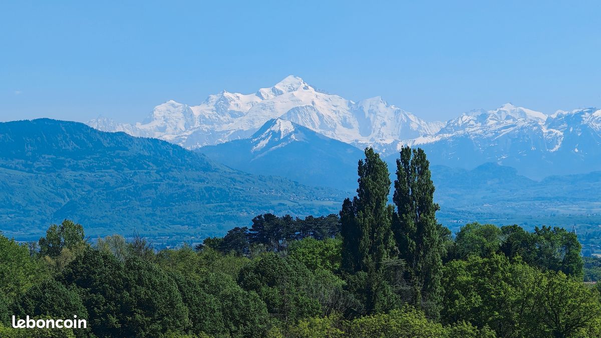 Maison 6 pièces 148 m² · à Grilly · 148 m² · 797 000 €