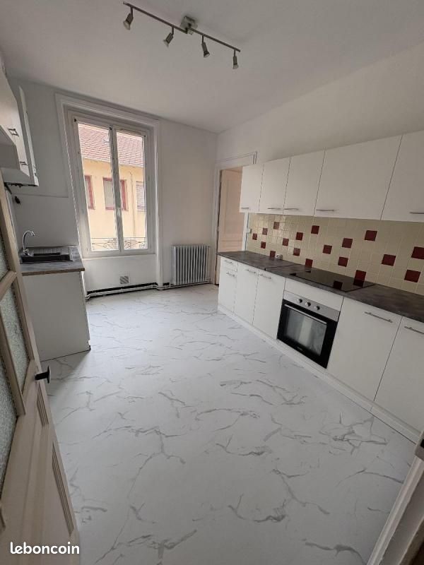 Appartement a louer oullins-pierre-benite - 4 pièce(s) - 87 m2 - Surfyn