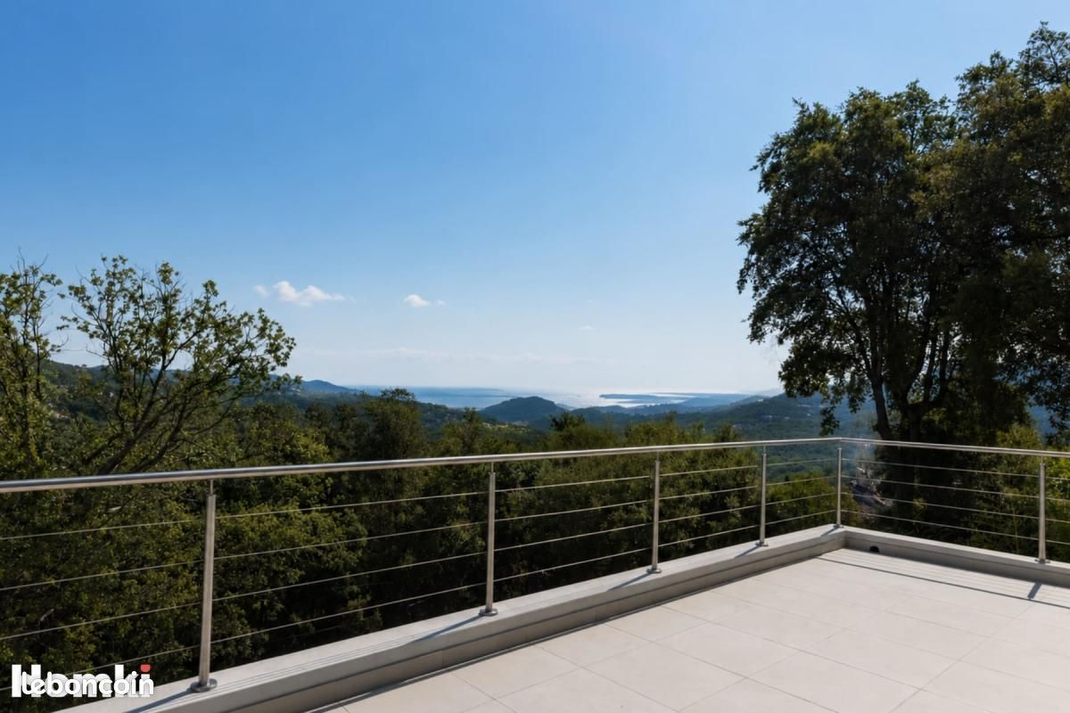 Maison 4 pièces 124 m² · à Les Adrets-de-l'Estérel · 124 m² · 845 000 €