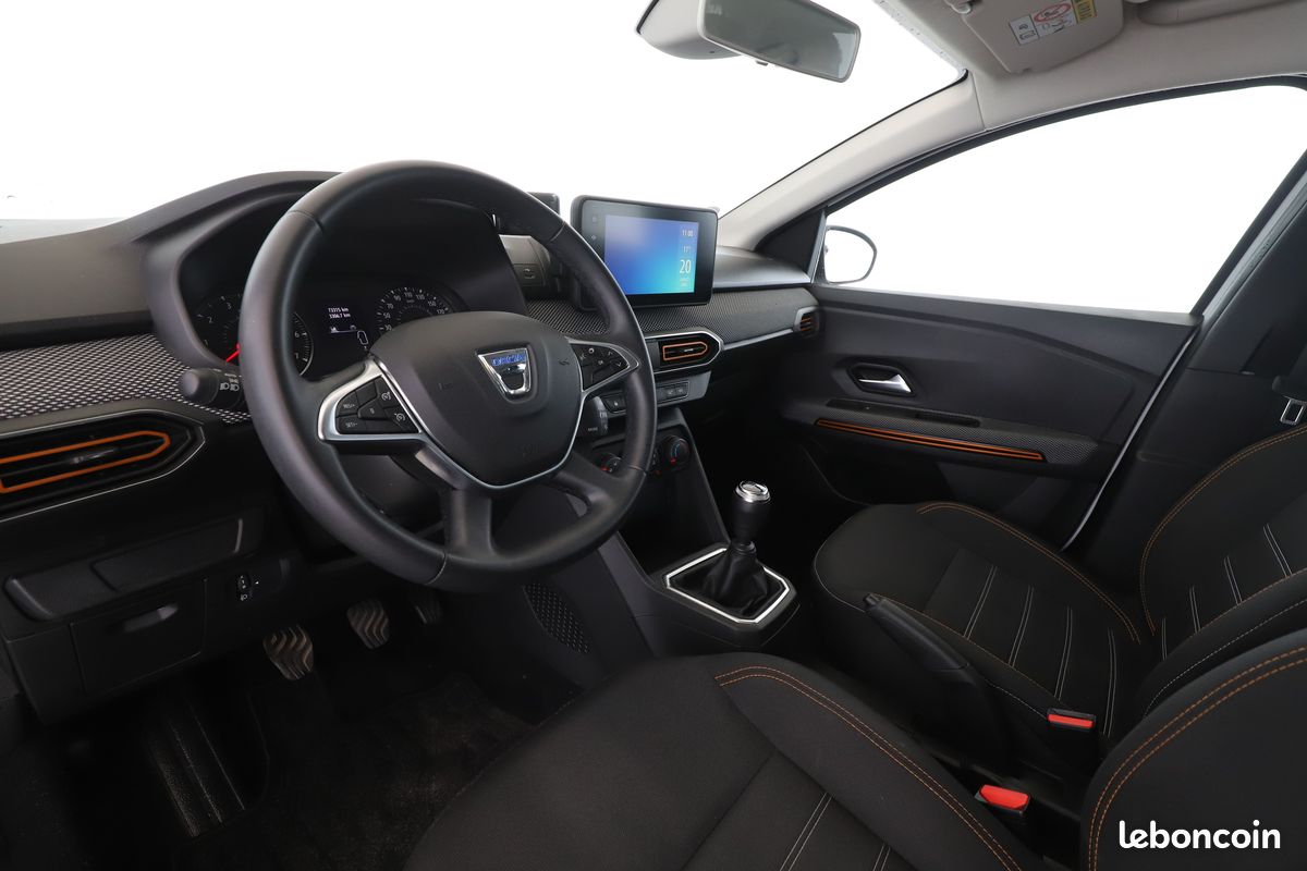 Dacia Sandero III Stepway 1.0 TCe Confort 91 ch (image 6)
