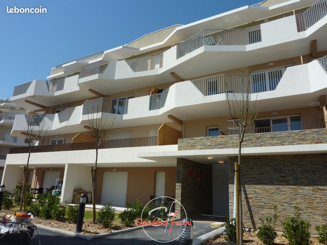 Appartement 2 pièces 38 m² · à Carros · 38 m² · 818 €