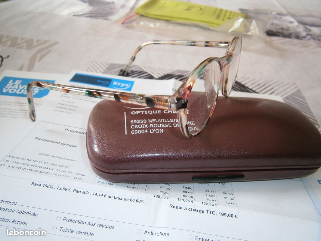 Accessoires lunettes (image 1)