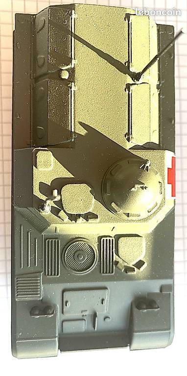 Solido 1/50, Blindé AMX13T Armée Française, TBe (324