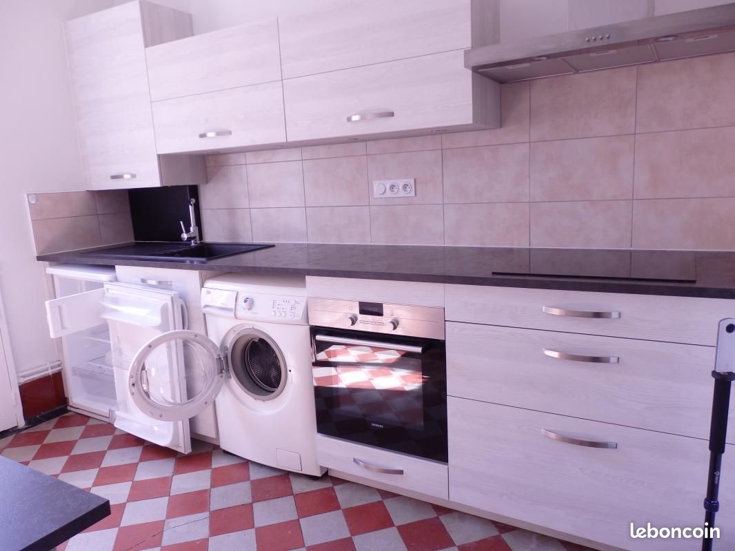 Appartement 2 pièces 36 m² · à Grenoble · 36 m² · 532 €