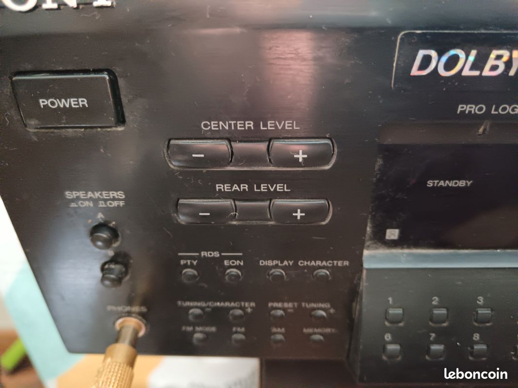 Test Sony HT-XT1 : un plateau sonore discret pour booster le son de sa télé