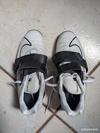 Chaussures d'haltérophilie Nike Romaleos 4 pointure 41 d'occasion