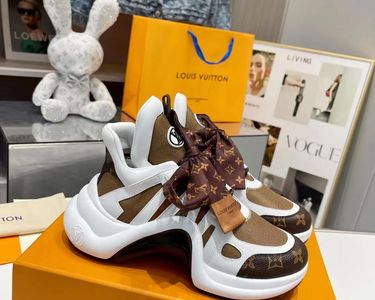 Chaussure Louis Vuitton pas cher - Achat neuf et occasion