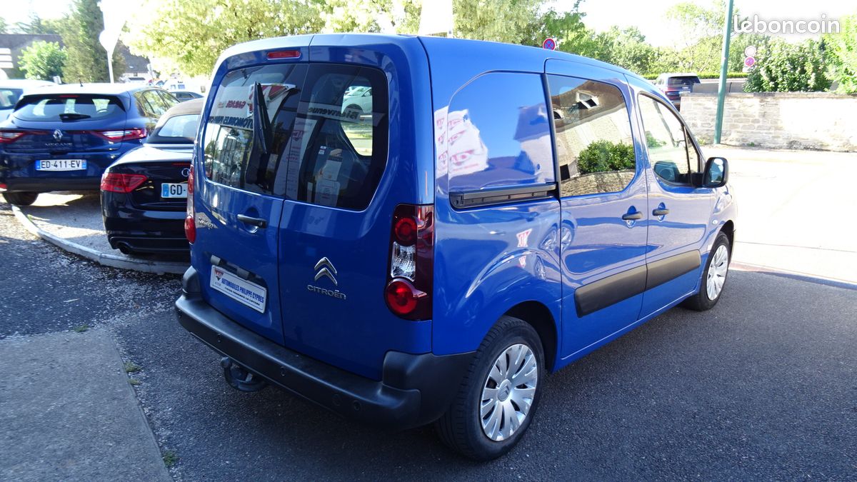 Citroen berlingo ii (2) 1.6 hdi 90 20 l1 confort 3pl (image 2)