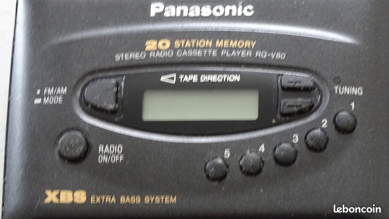 Rare Walkman Baladeur cassette PANASONIC RQ-V80 Extra bass Photo