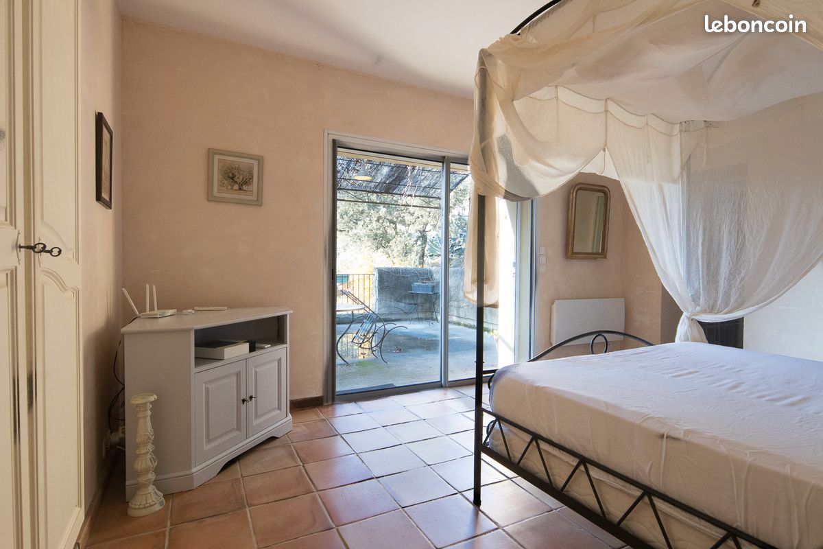 Appartement 1 pièce 30 m² · à Orange · 30 m² · 520 €/mois
