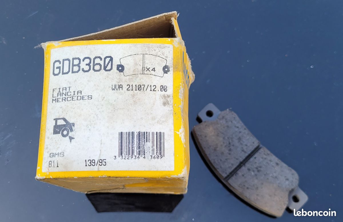 Jeu de plaquettes de frein TRW GDB360 (image 1)
